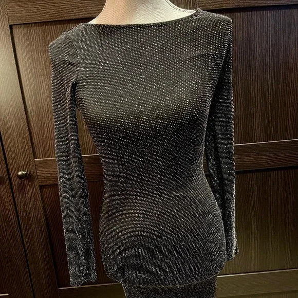 long sleeve black dress windsor Simply Amazing Long Bell Sleeve Mini Dress